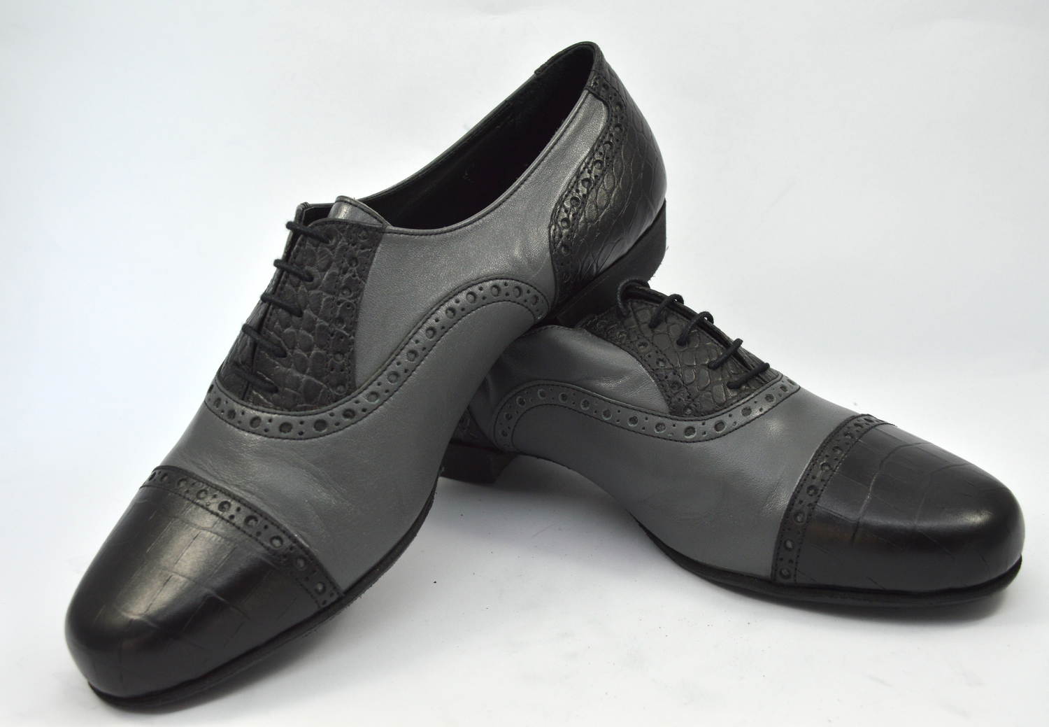 Ανδρικό παπούτσι τάνγκο από μαύρο και γκρι δέρμα