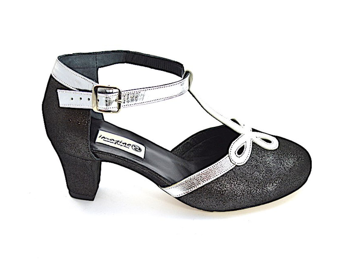 Γυναικείο παπούτσι tango closed toe από διακριτικό μαύρο γκλίτερ και ασημί δέρμα
