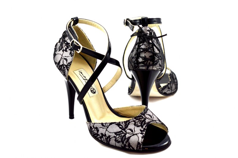 Women's Tango Shoe, peep toe style, with black lace
