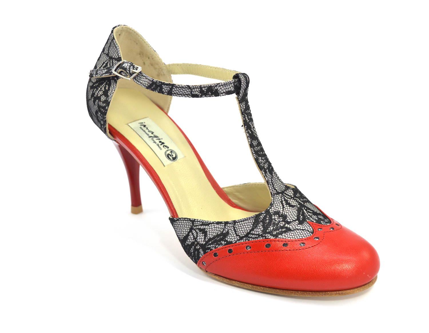 Γυναικείο παπούτσι tango closed toe από μαύρη δαντέλα και κόκκινο δέρμα