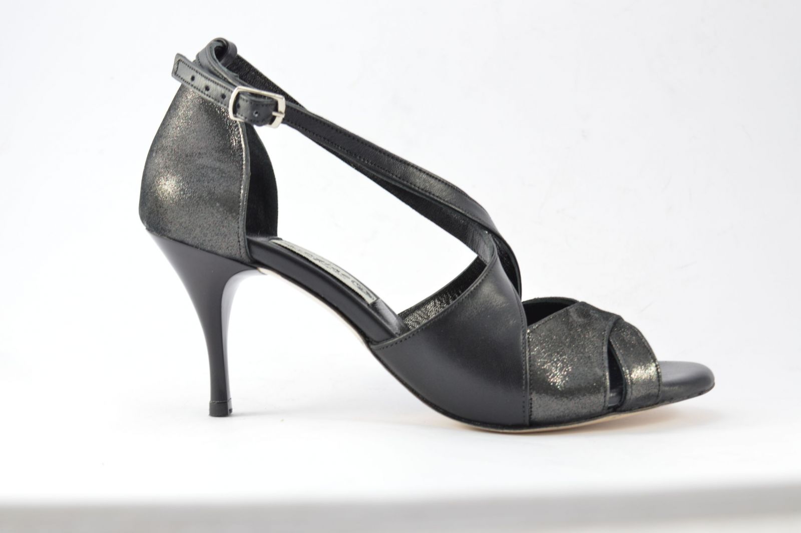 Women's tango shoe, peep toe, in black pearlised leather and black leather