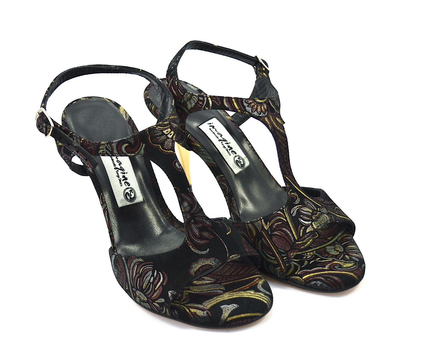 Γυναικείο ξώφτερνο παπούτσι tango από μαύρο δέρμα με υπέροχα σχέδια λαχούρι