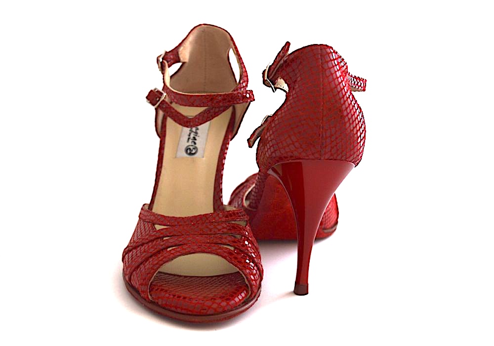 Γυναικείο παπούτσι tango peep toe από εντυπωσιακό κόκκινο φίδι δέρμα με κόκκινη σουέντ σόλα και διπλό λουράκι