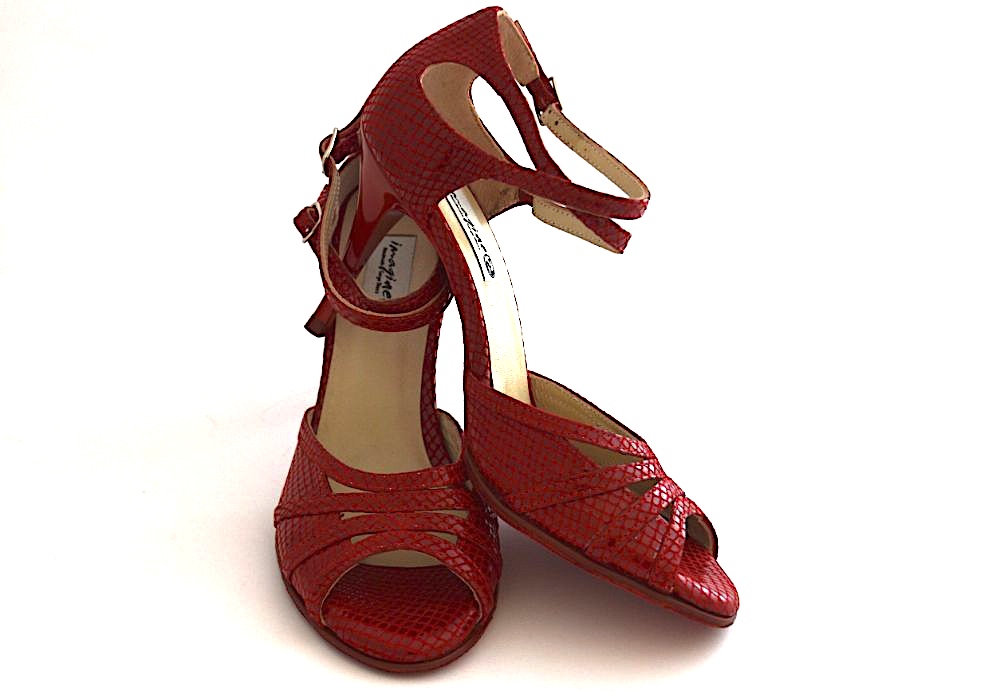 Γυναικείο παπούτσι tango peep toe από εντυπωσιακό κόκκινο φίδι δέρμα με κόκκινη σουέντ σόλα και διπλό λουράκι