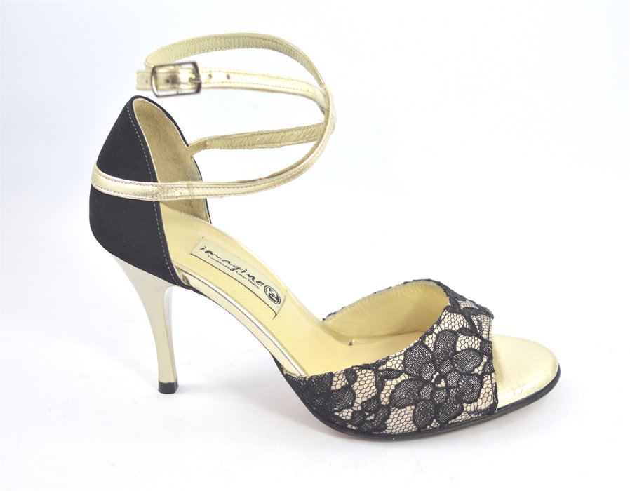 Women Tango Shoe, by black lace and gold leather