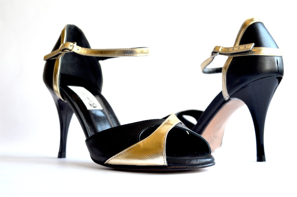 Γυναικείο παπούτσι χορού αργεντίνικου tango peep toe από μαύρο και χρυσό μαλακό δέρμα